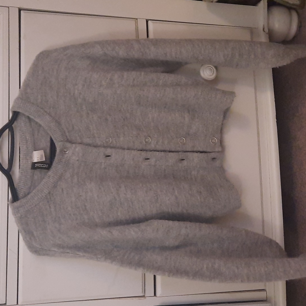 DIVIDED Cropped, cardigan